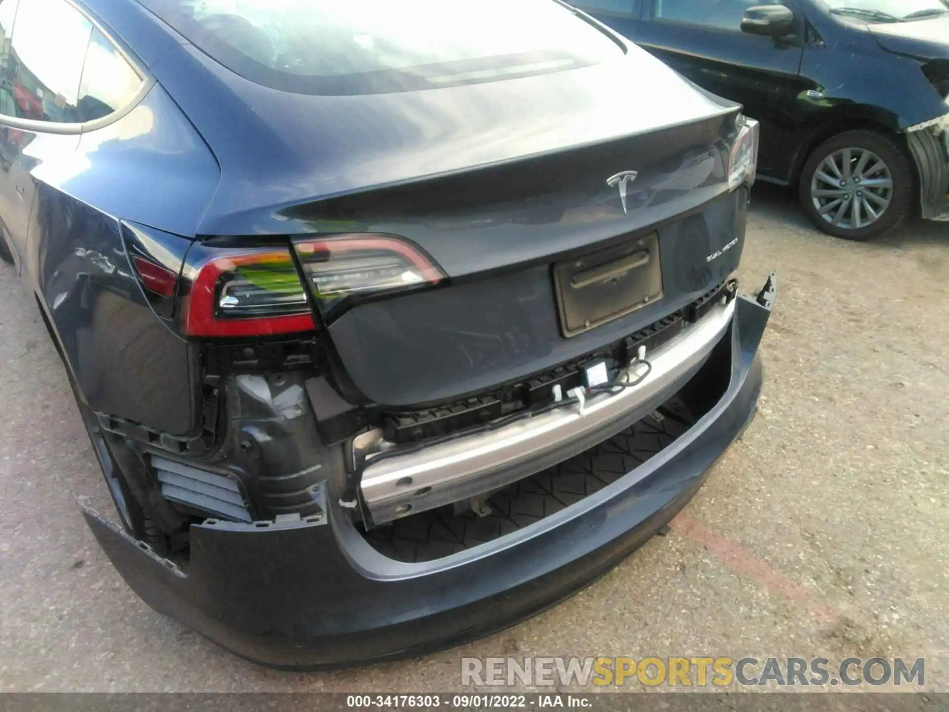 6 Photograph of a damaged car 5YJ3E1EBXMF902581 TESLA MODEL 3 2021