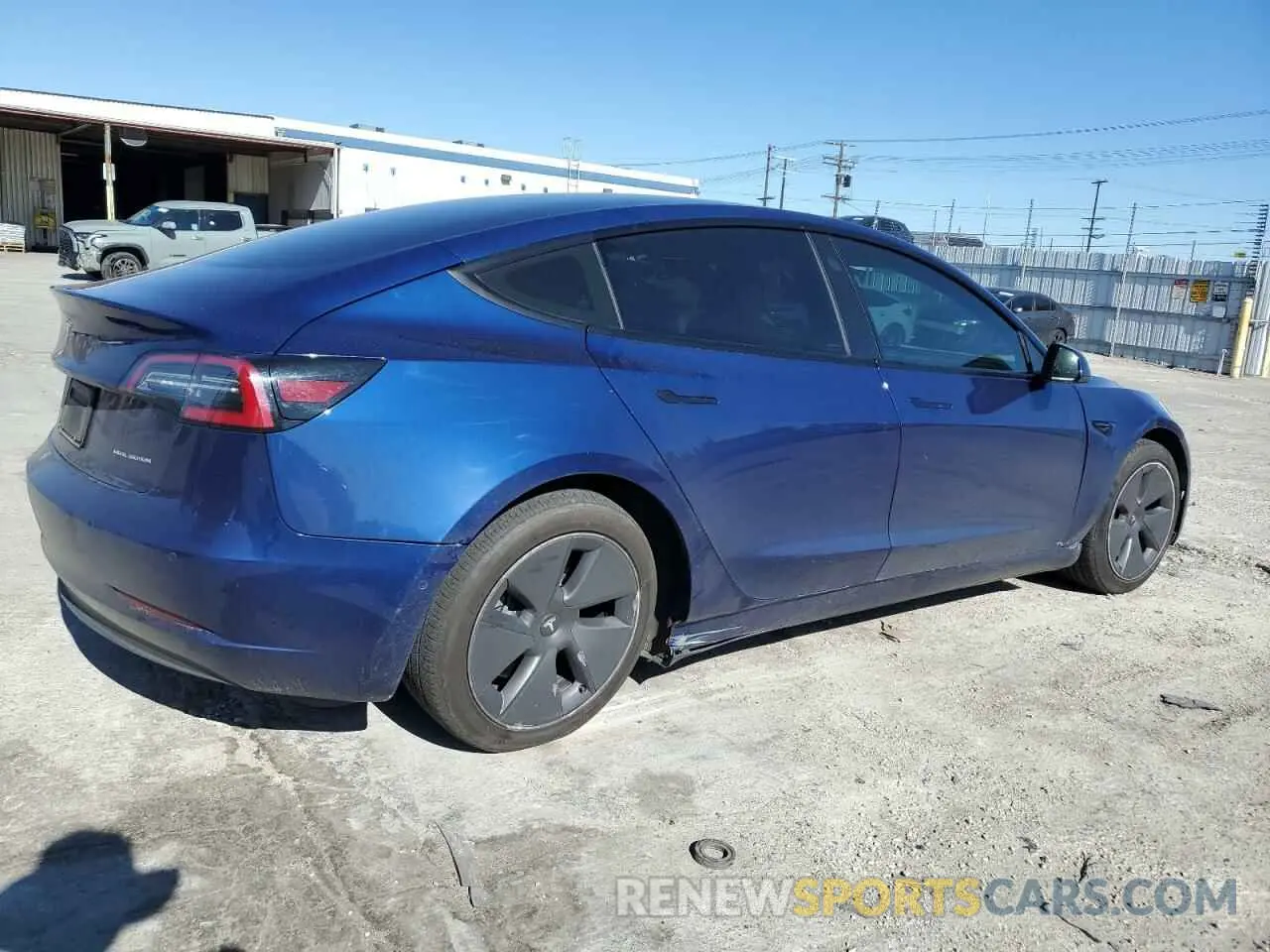 3 Photograph of a damaged car 5YJ3E1EBXMF925147 TESLA MODEL 3 2021