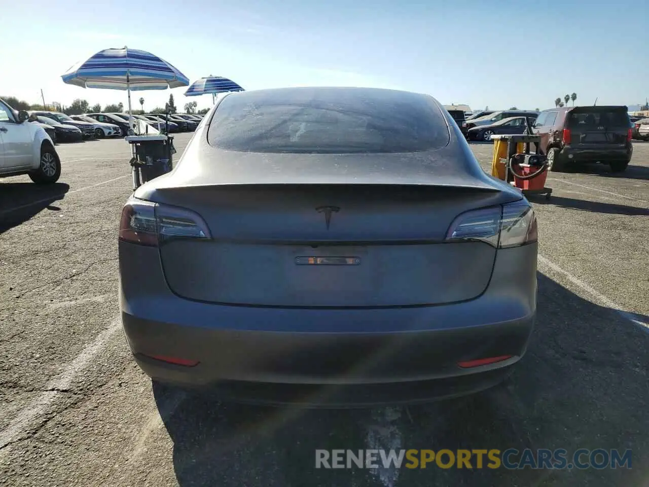 6 Photograph of a damaged car 5YJ3E1EBXMF938271 TESLA MODEL 3 2021