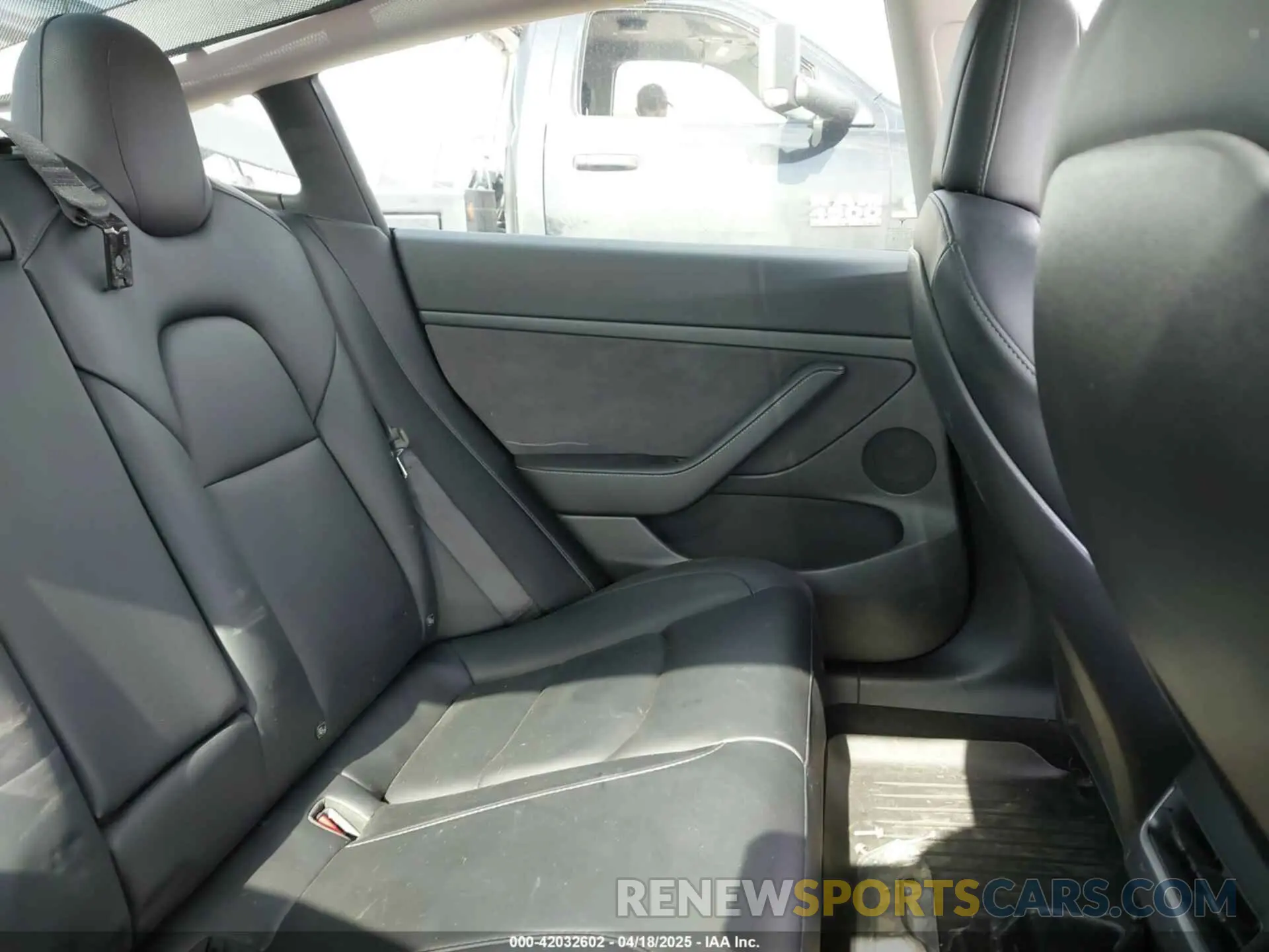 8 Photograph of a damaged car 5YJ3E1EBXMF974946 TESLA MODEL 3 2021
