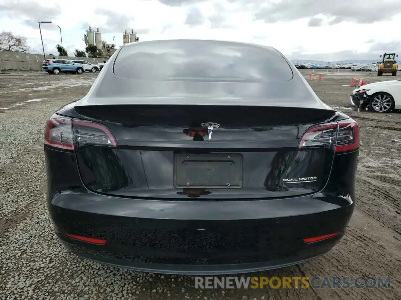 6 Photograph of a damaged car 5YJ3E1EC0MF075439 TESLA MODEL 3 2021