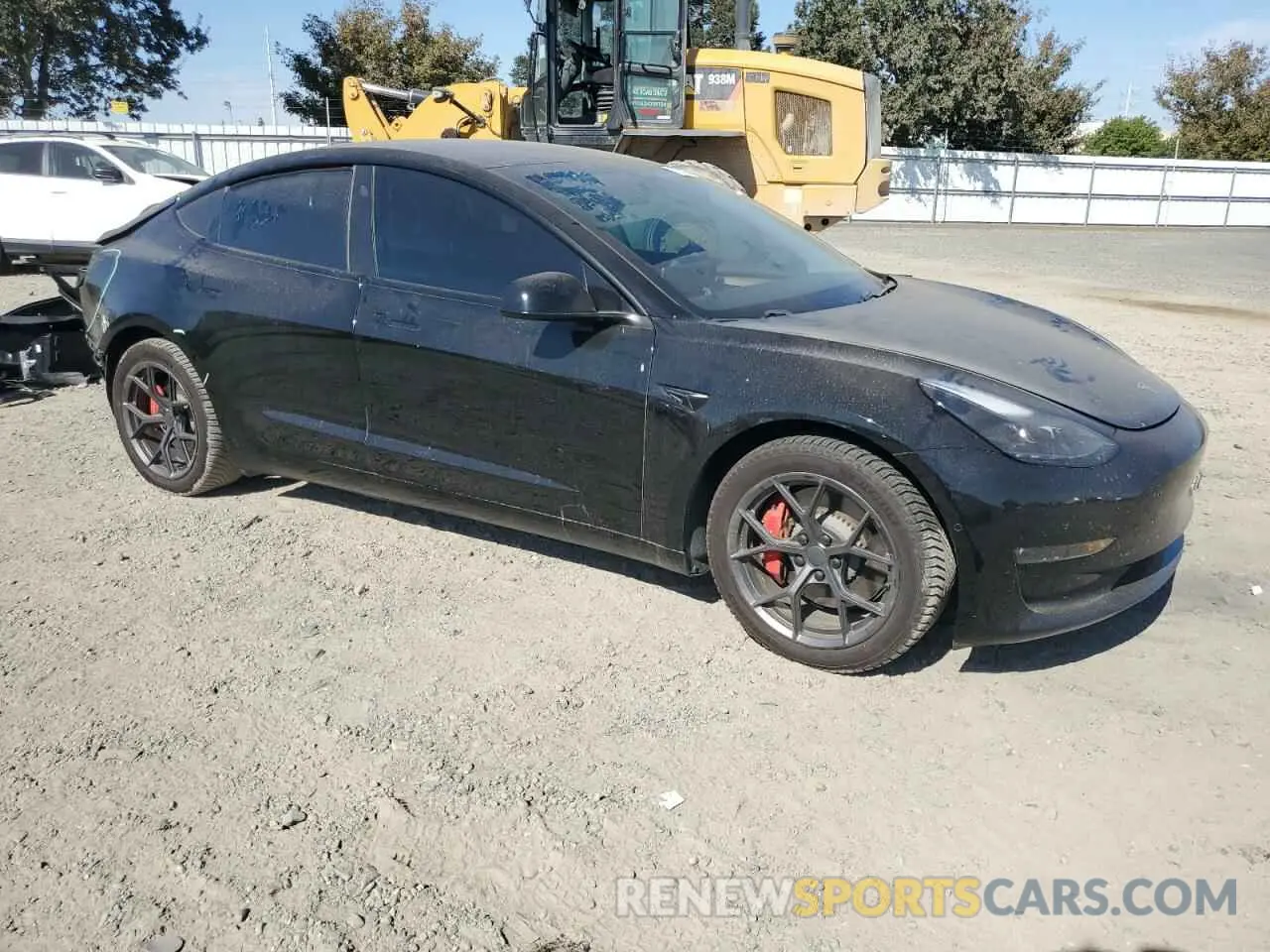 4 Photograph of a damaged car 5YJ3E1EC1MF005769 TESLA MODEL 3 2021