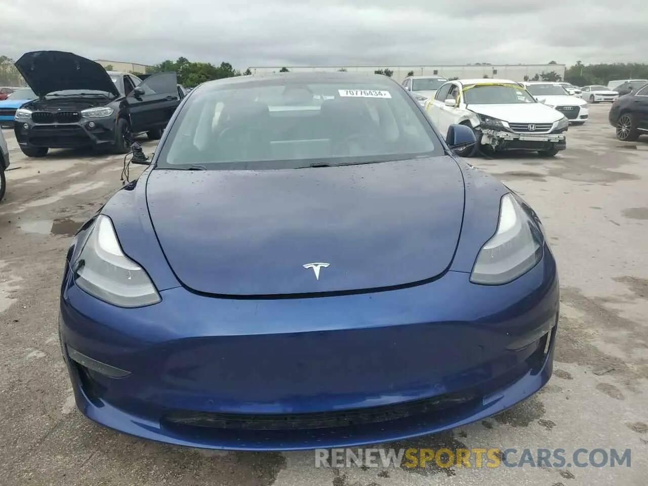 5 Photograph of a damaged car 5YJ3E1EC1MF044975 TESLA MODEL 3 2021