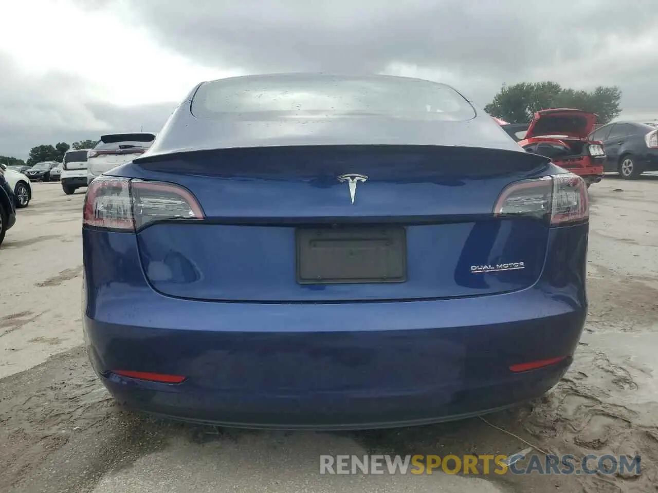 6 Photograph of a damaged car 5YJ3E1EC1MF044975 TESLA MODEL 3 2021
