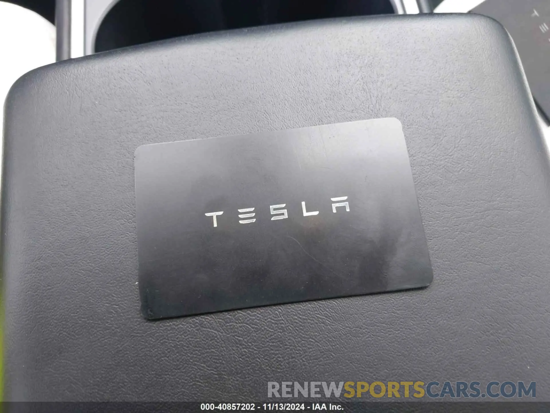 11 Photograph of a damaged car 5YJ3E1EC1MF919276 TESLA MODEL 3 2021