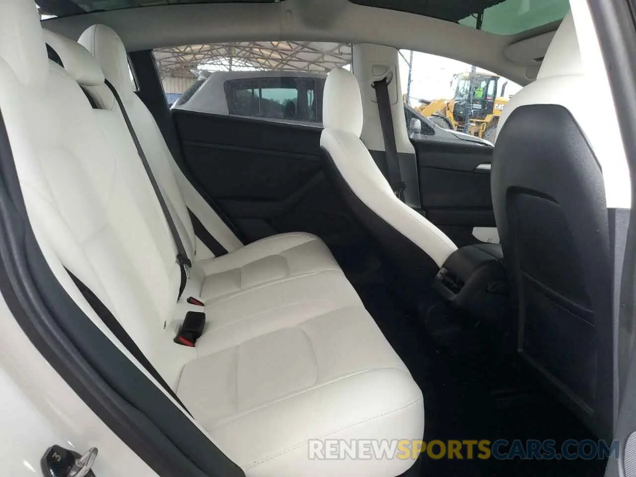10 Photograph of a damaged car 5YJ3E1EC2MF061168 TESLA MODEL 3 2021