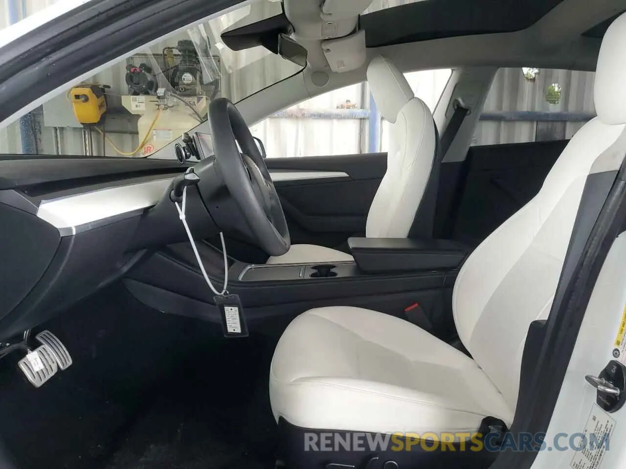 7 Photograph of a damaged car 5YJ3E1EC2MF061168 TESLA MODEL 3 2021