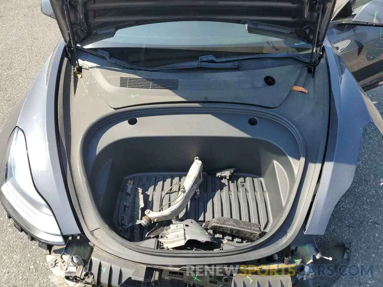 12 Photograph of a damaged car 5YJ3E1EC2MF072929 TESLA MODEL 3 2021