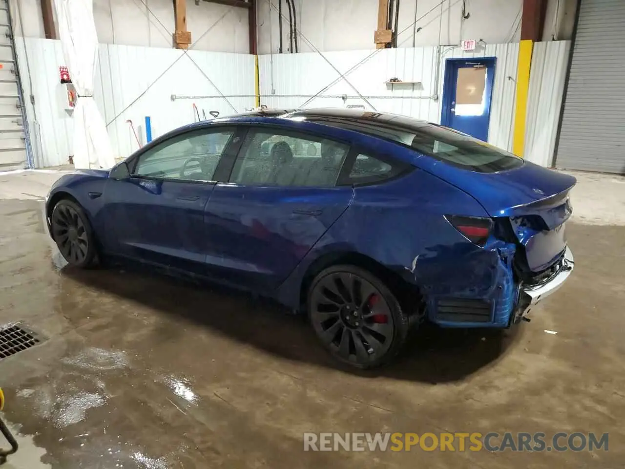 2 Photograph of a damaged car 5YJ3E1EC2MF086958 TESLA MODEL 3 2021