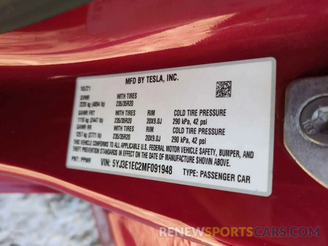 12 Photograph of a damaged car 5YJ3E1EC2MF091948 TESLA MODEL 3 2021