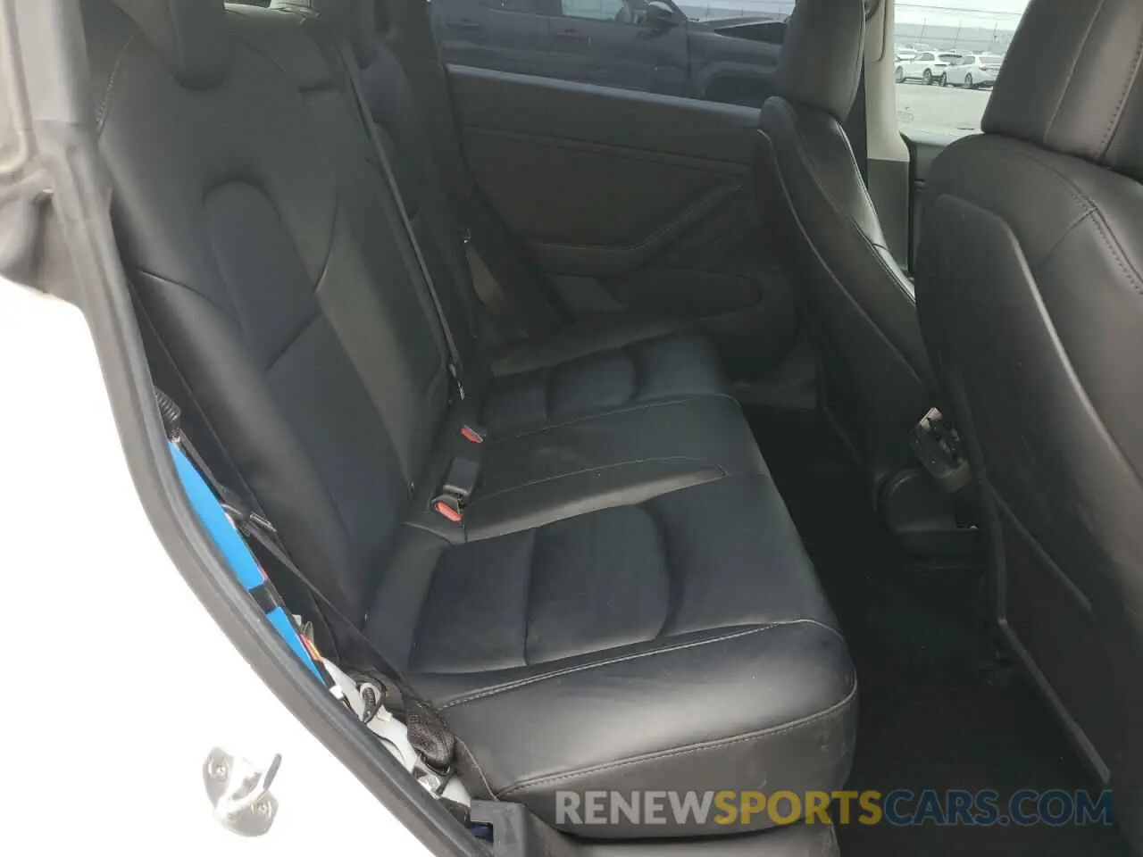11 Photograph of a damaged car 5YJ3E1EC2MF935826 TESLA MODEL 3 2021