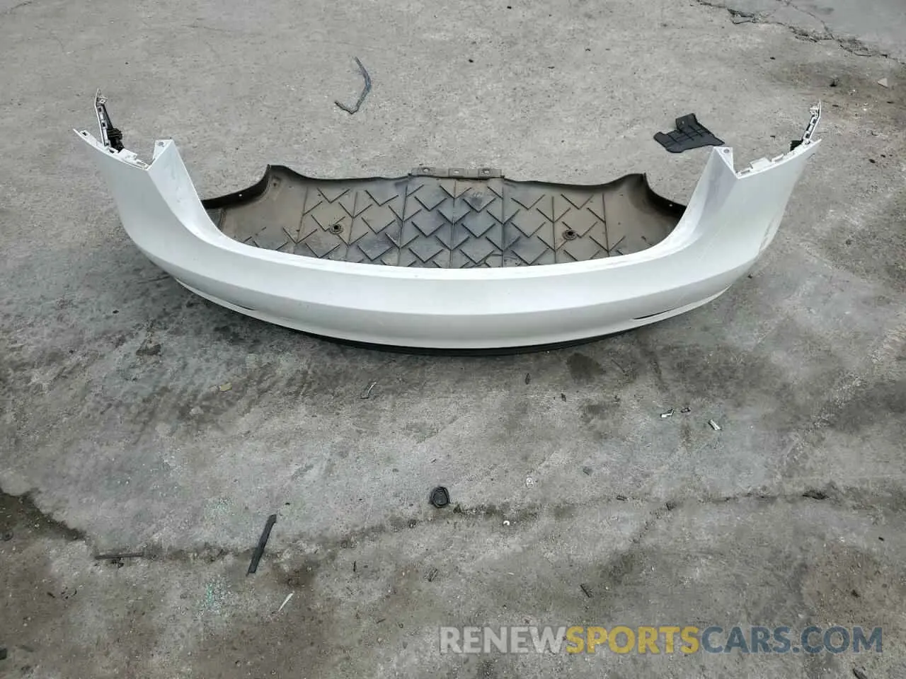 14 Photograph of a damaged car 5YJ3E1EC2MF935826 TESLA MODEL 3 2021