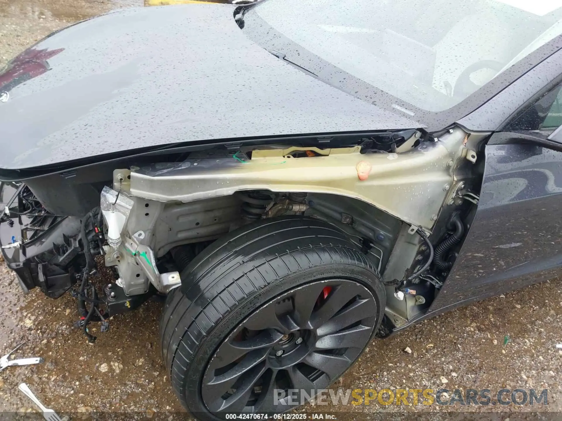 18 Photograph of a damaged car 5YJ3E1EC3MF028289 TESLA MODEL 3 2021