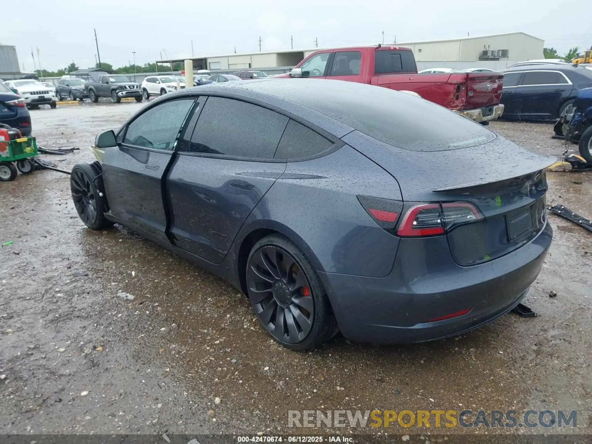 3 Photograph of a damaged car 5YJ3E1EC3MF028289 TESLA MODEL 3 2021