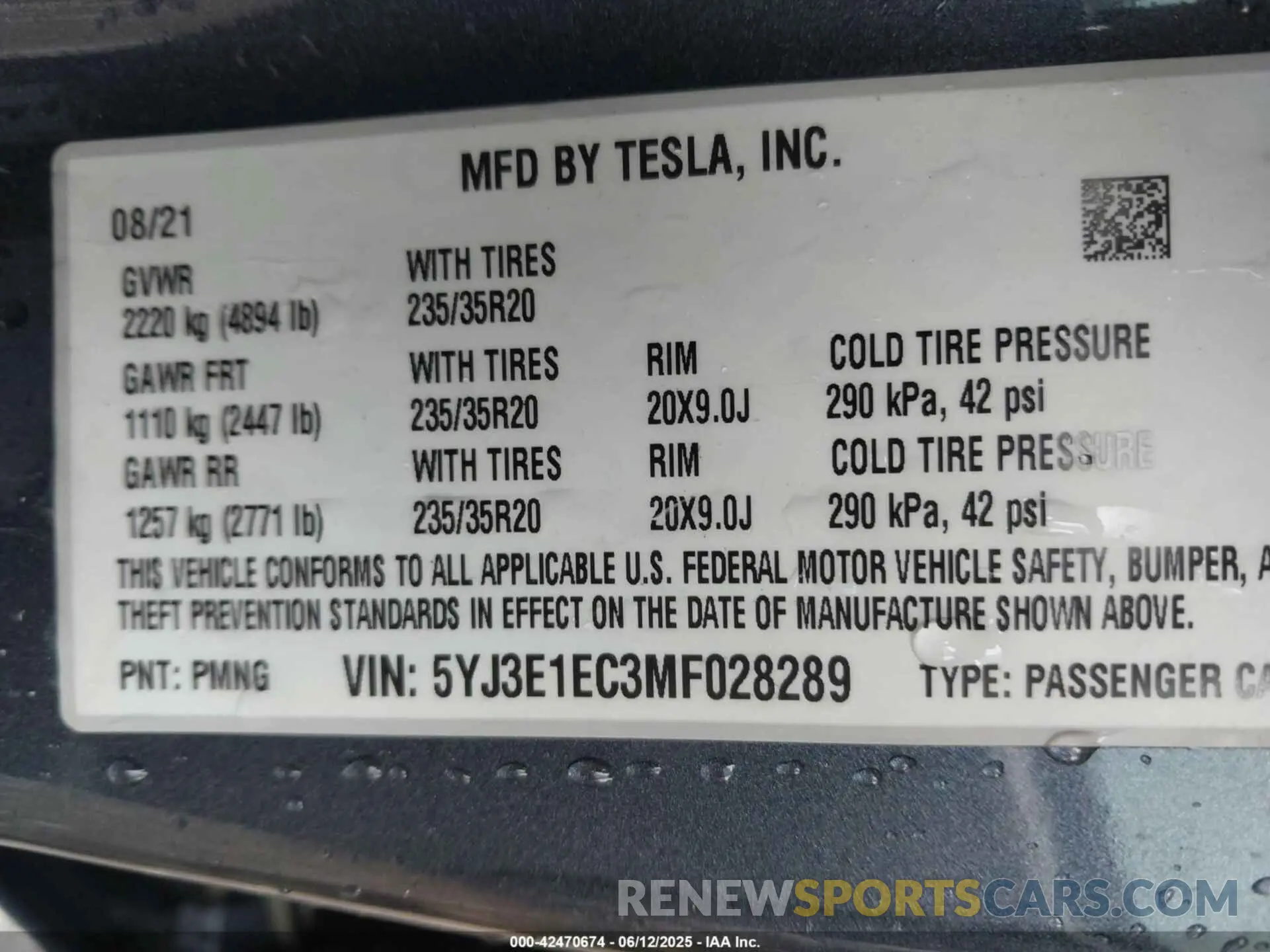 9 Photograph of a damaged car 5YJ3E1EC3MF028289 TESLA MODEL 3 2021