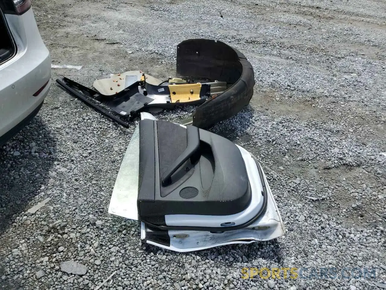 12 Photograph of a damaged car 5YJ3E1EC3MF030866 TESLA MODEL 3 2021