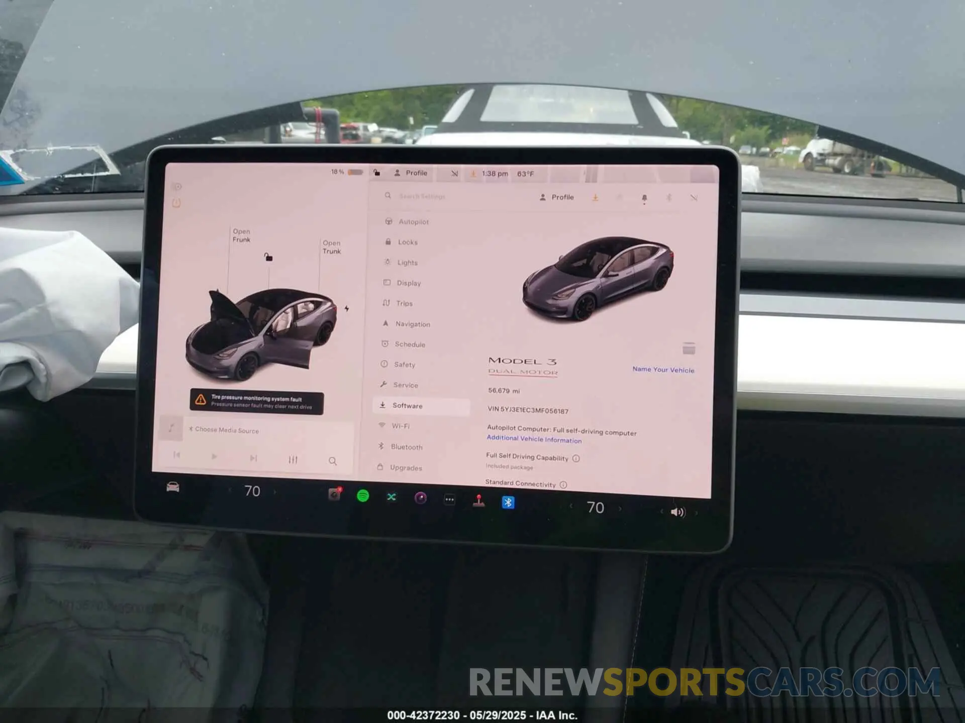 18 Photograph of a damaged car 5YJ3E1EC3MF056187 TESLA MODEL 3 2021