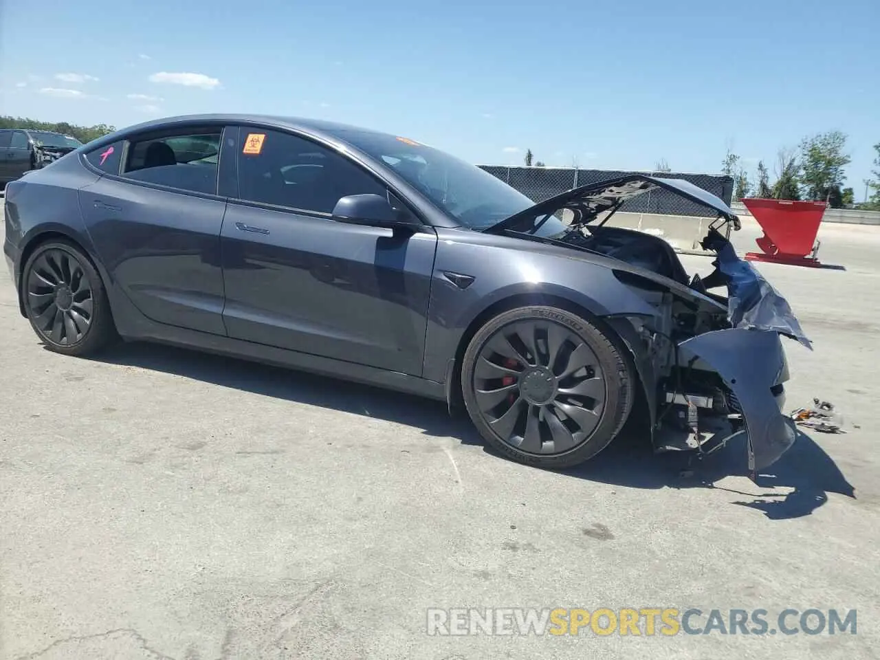 4 Photograph of a damaged car 5YJ3E1EC3MF078531 TESLA MODEL 3 2021
