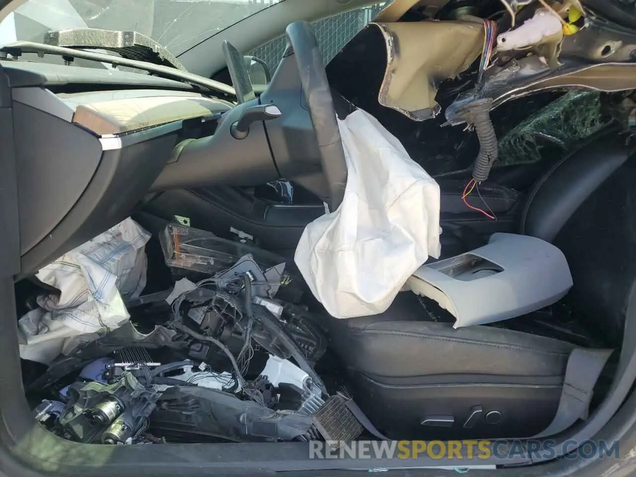 7 Photograph of a damaged car 5YJ3E1EC3MF078531 TESLA MODEL 3 2021