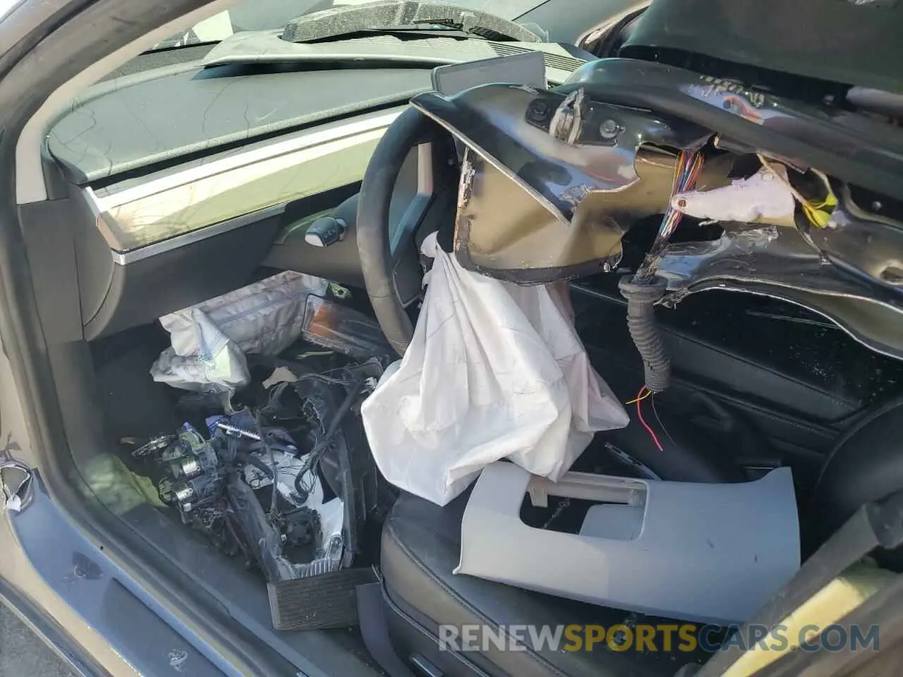 8 Photograph of a damaged car 5YJ3E1EC3MF078531 TESLA MODEL 3 2021