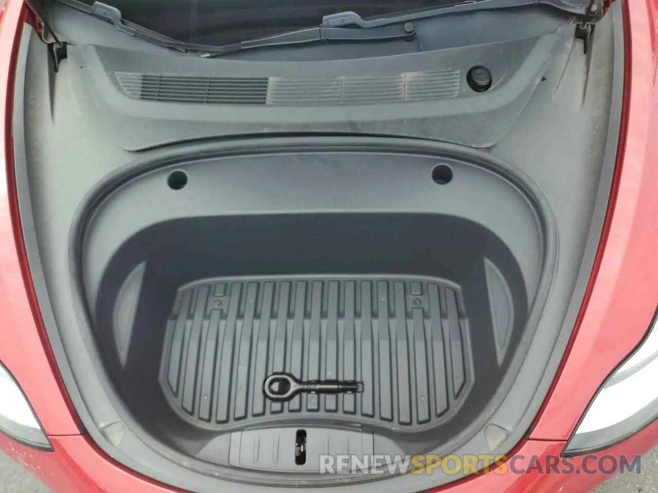11 Photograph of a damaged car 5YJ3E1EC3MF850686 TESLA MODEL 3 2021