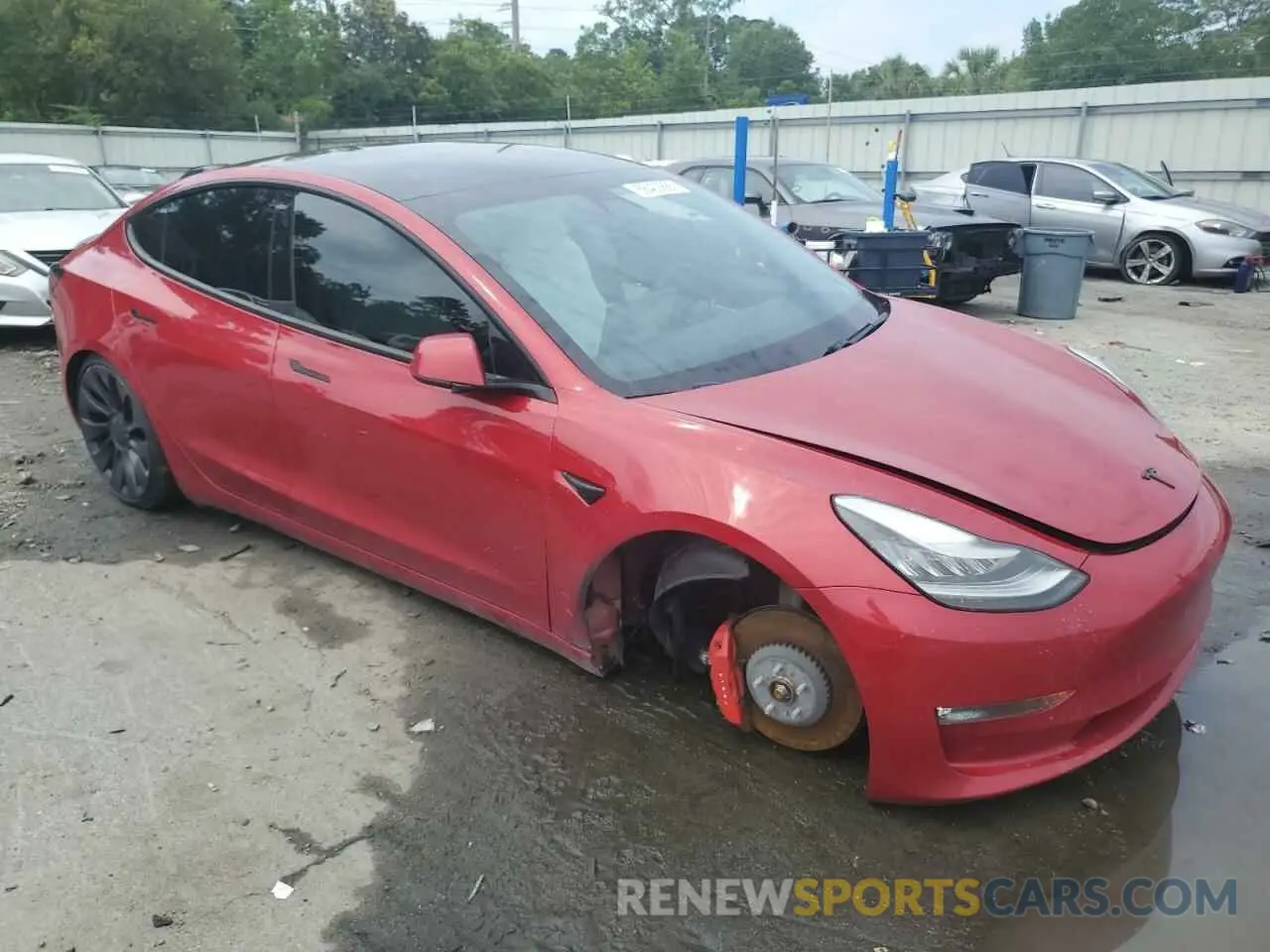 4 Photograph of a damaged car 5YJ3E1EC3MF850686 TESLA MODEL 3 2021