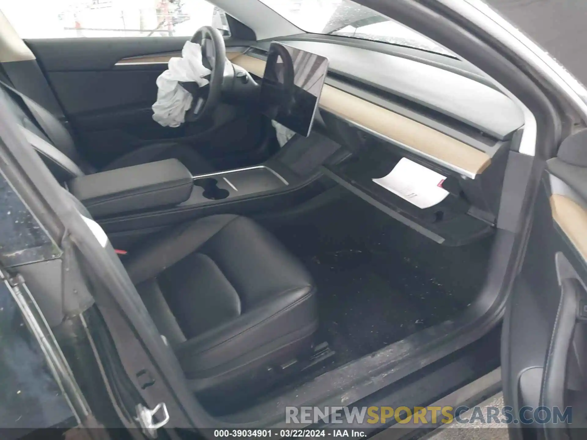 5 Photograph of a damaged car 5YJ3E1EC3MF990902 TESLA MODEL 3 2021