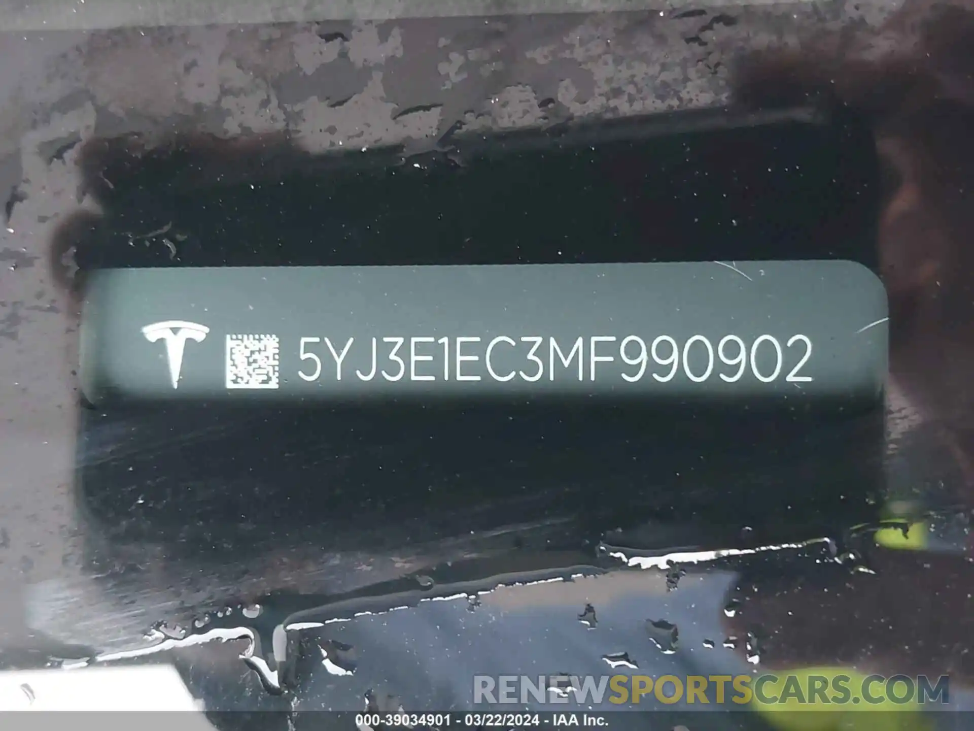 9 Photograph of a damaged car 5YJ3E1EC3MF990902 TESLA MODEL 3 2021