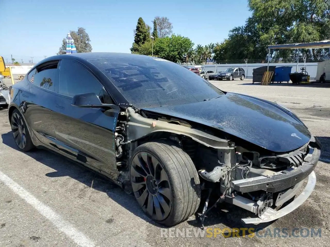 4 Photograph of a damaged car 5YJ3E1EC3MF996652 TESLA MODEL 3 2021