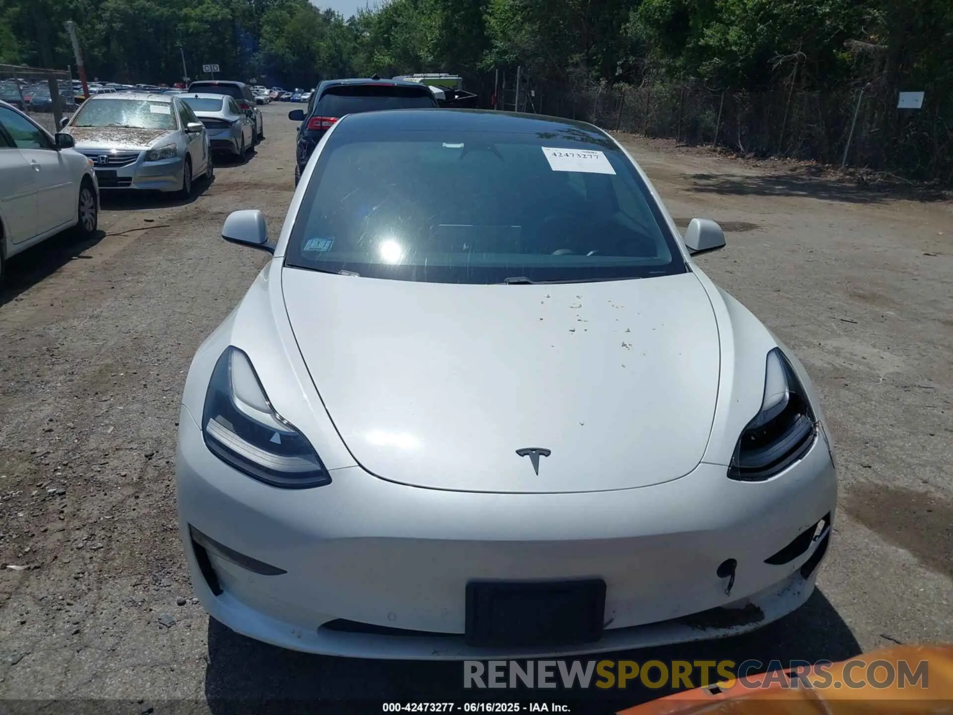 11 Photograph of a damaged car 5YJ3E1EC4MF044601 TESLA MODEL 3 2021
