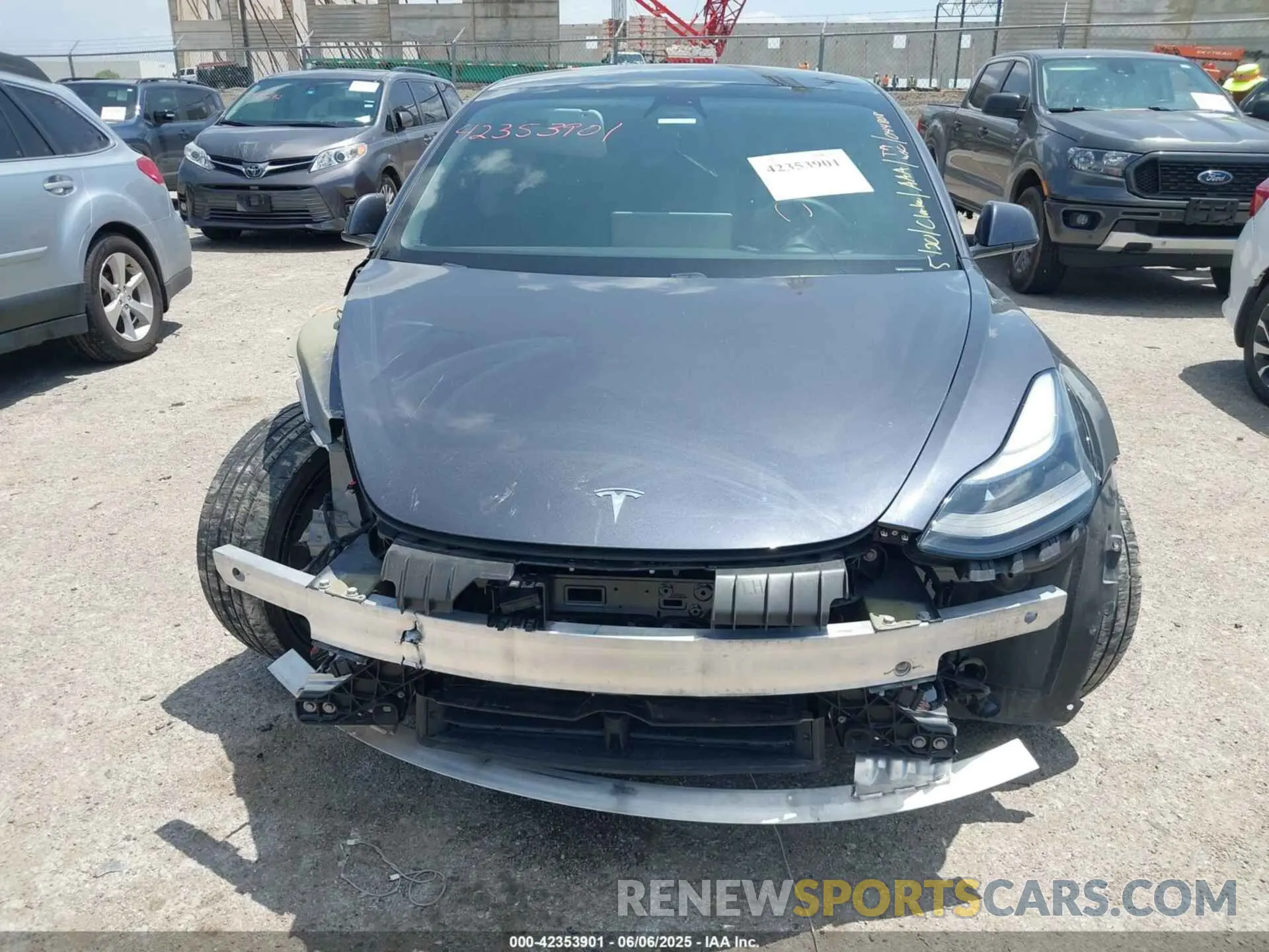 12 Photograph of a damaged car 5YJ3E1EC4MF044808 TESLA MODEL 3 2021