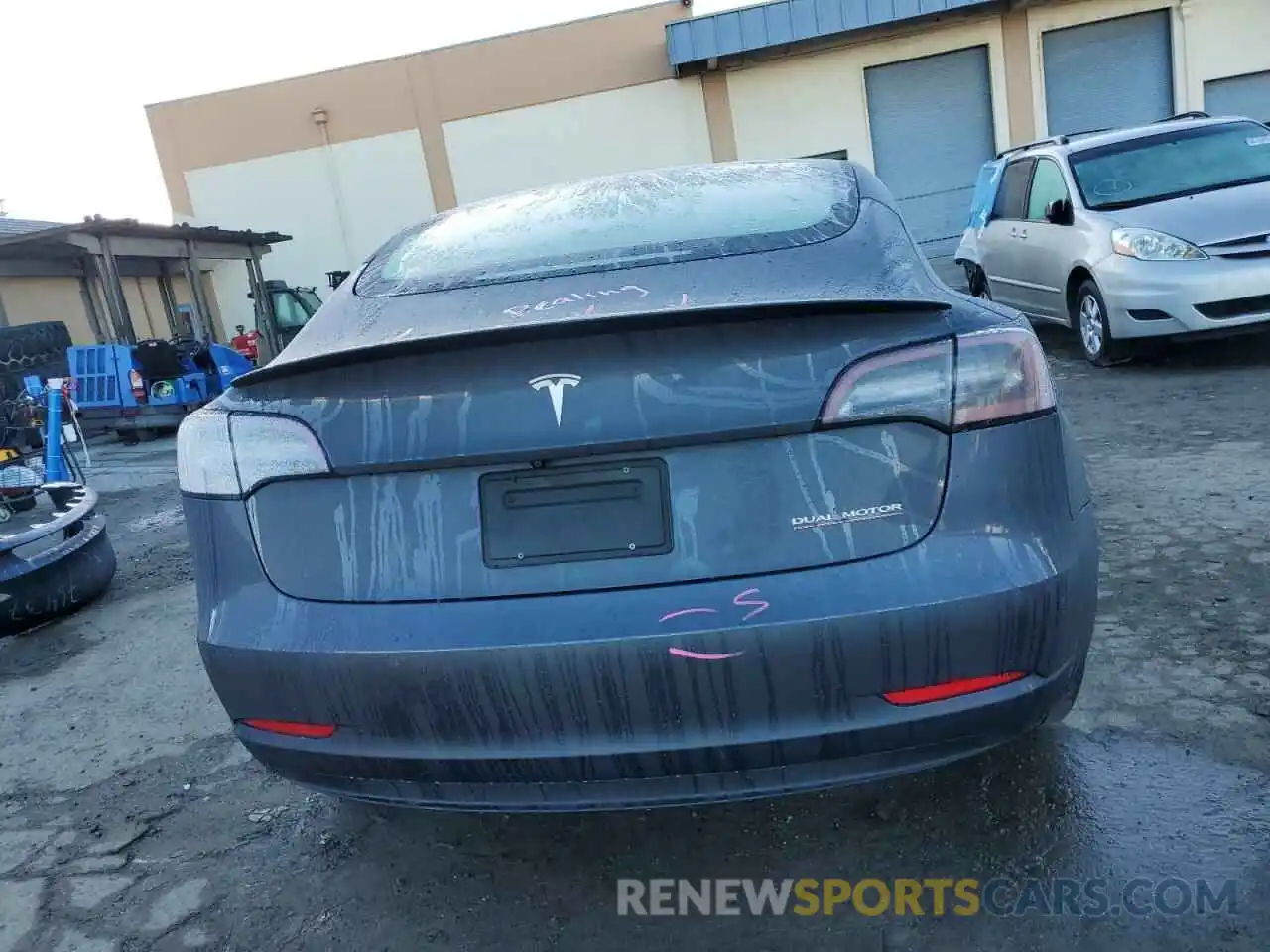 6 Photograph of a damaged car 5YJ3E1EC4MF076688 TESLA MODEL 3 2021