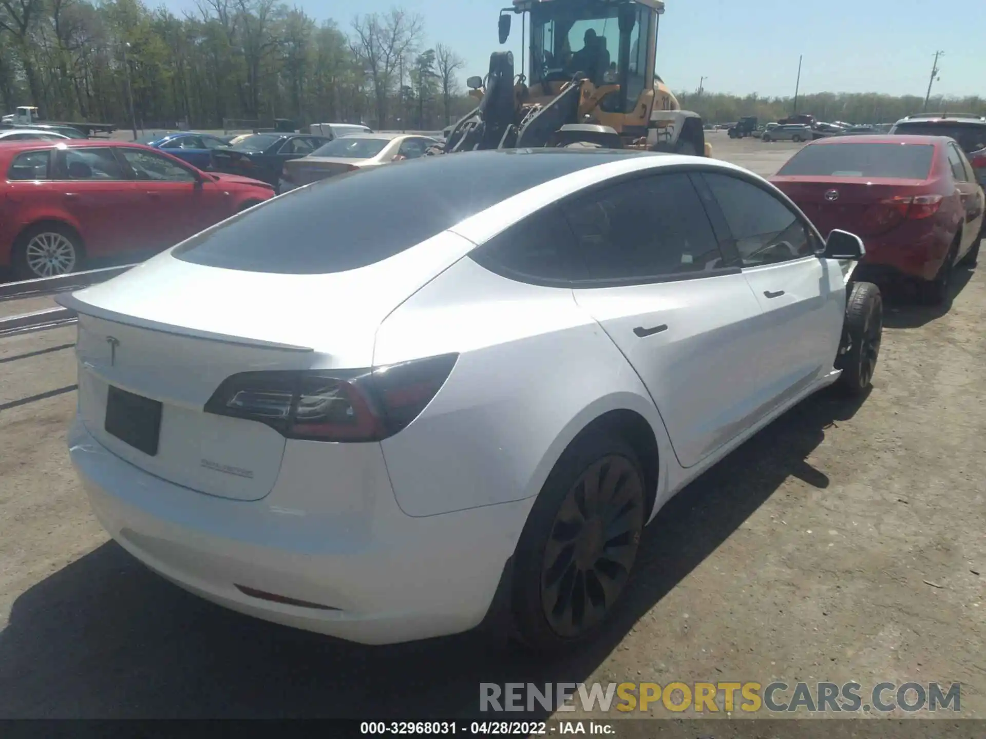 4 Photograph of a damaged car 5YJ3E1EC4MF097346 TESLA MODEL 3 2021