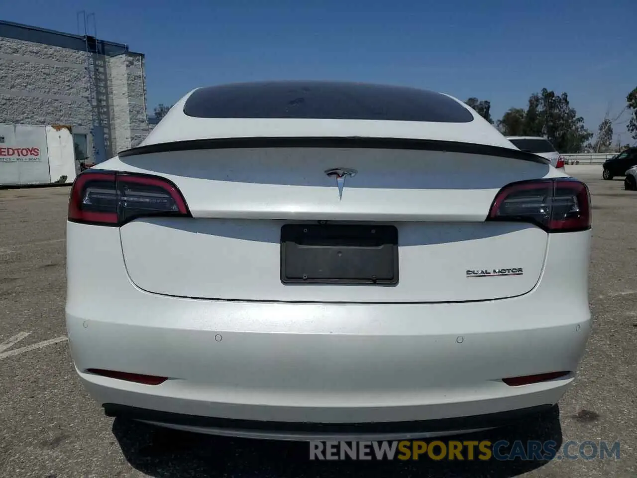 6 Photograph of a damaged car 5YJ3E1EC5MF076277 TESLA MODEL 3 2021