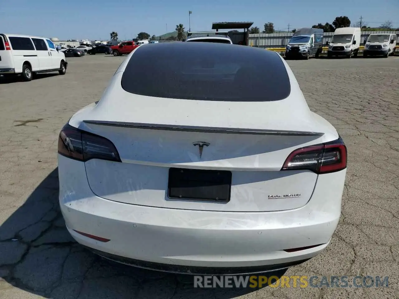 6 Photograph of a damaged car 5YJ3E1EC5MF077493 TESLA MODEL 3 2021