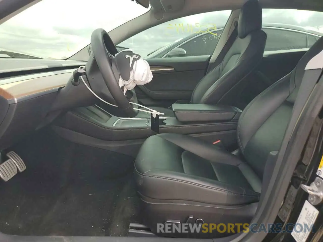7 Photograph of a damaged car 5YJ3E1EC5MF097999 TESLA MODEL 3 2021
