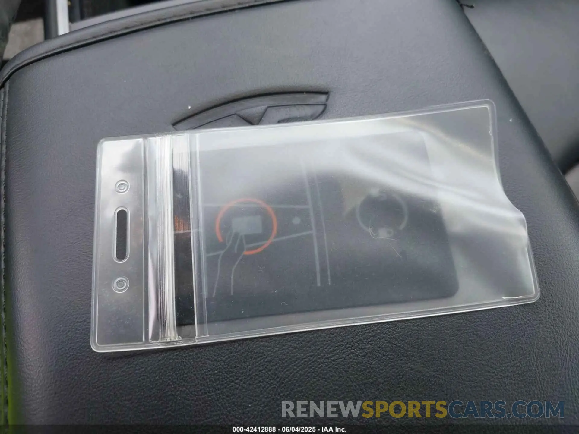11 Photograph of a damaged car 5YJ3E1EC5MF925422 TESLA MODEL 3 2021