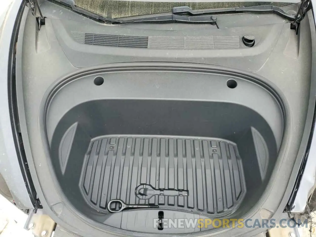 11 Photograph of a damaged car 5YJ3E1EC5MF984986 TESLA MODEL 3 2021