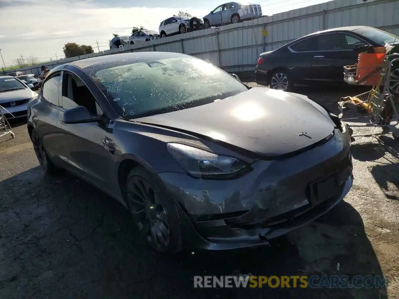 4 Photograph of a damaged car 5YJ3E1EC6MF072576 TESLA MODEL 3 2021