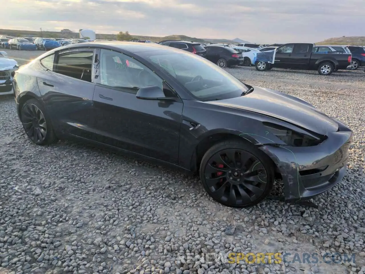 4 Photograph of a damaged car 5YJ3E1EC6MF072920 TESLA MODEL 3 2021