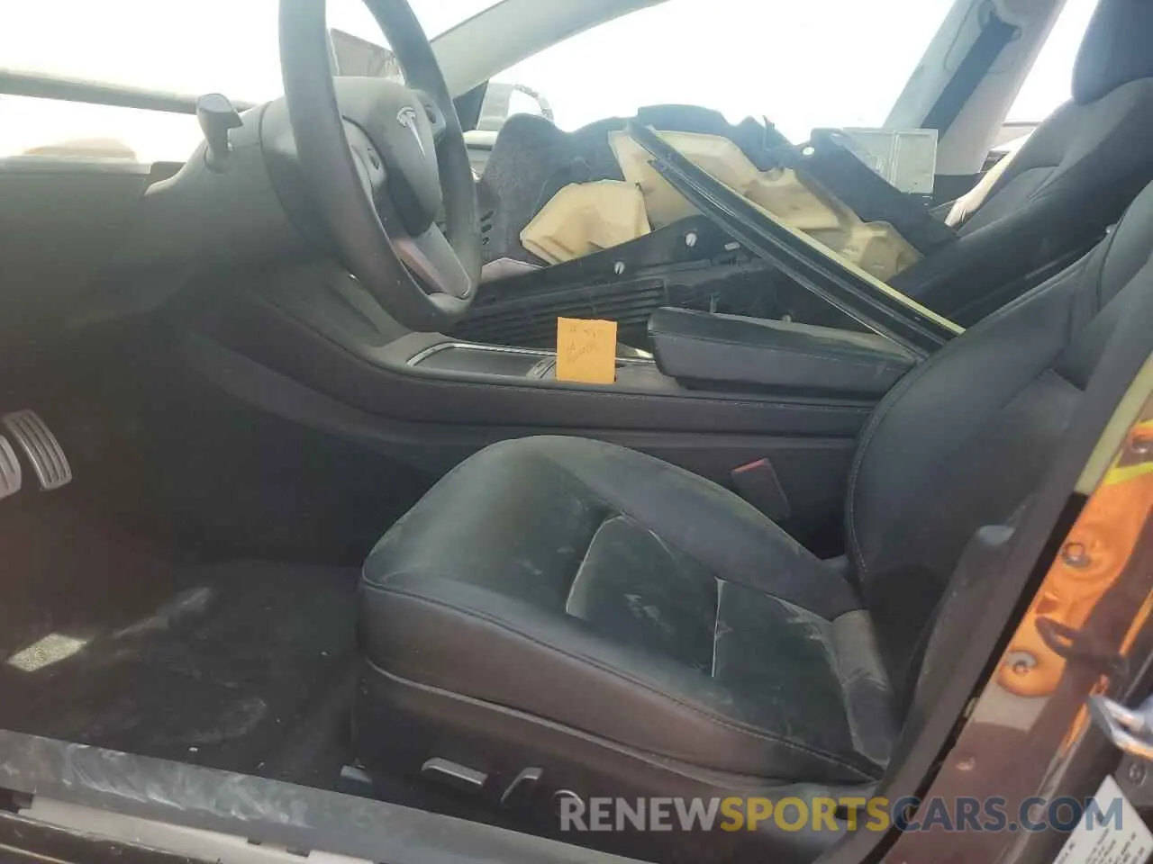 7 Photograph of a damaged car 5YJ3E1EC6MF072920 TESLA MODEL 3 2021
