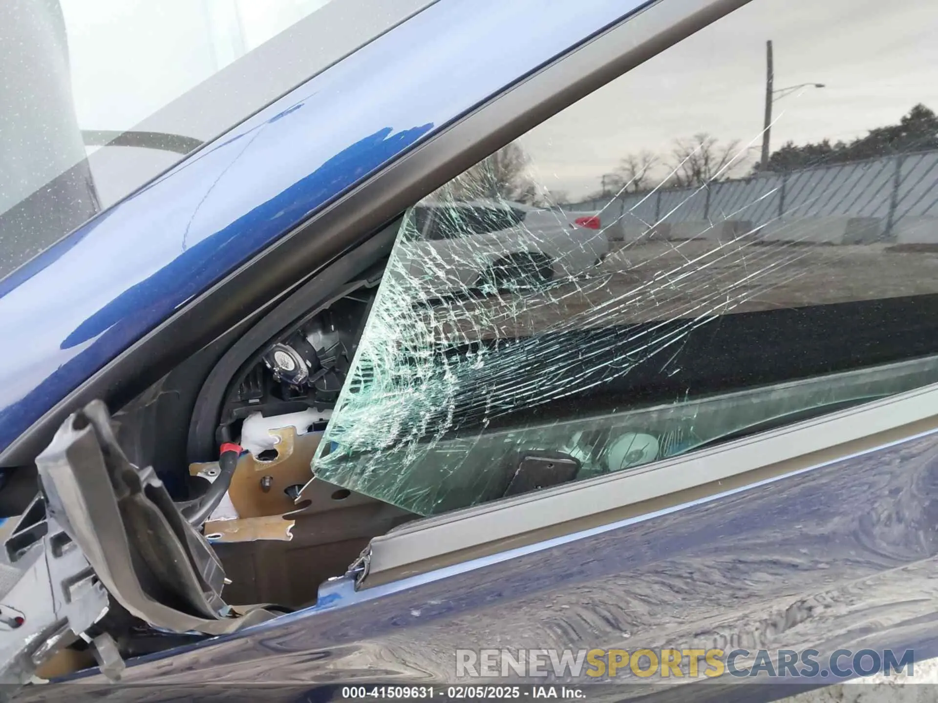20 Photograph of a damaged car 5YJ3E1EC6MF996743 TESLA MODEL 3 2021