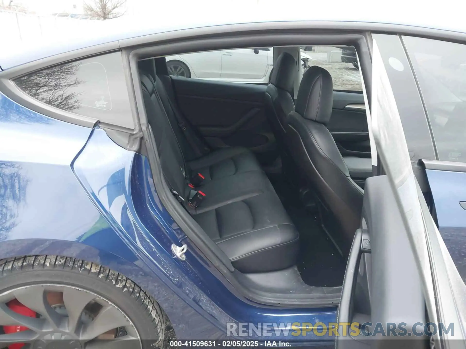 8 Photograph of a damaged car 5YJ3E1EC6MF996743 TESLA MODEL 3 2021