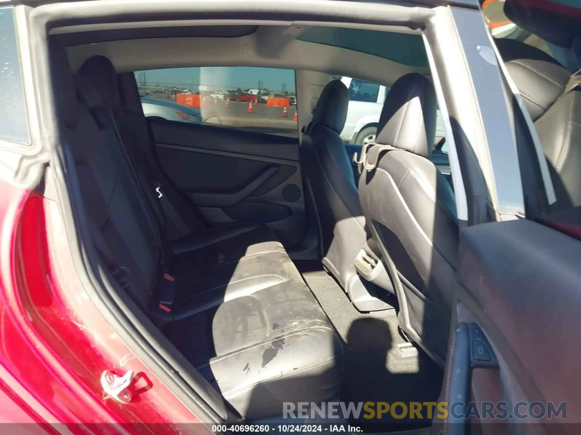 8 Photograph of a damaged car 5YJ3E1EC7MF001631 TESLA MODEL 3 2021