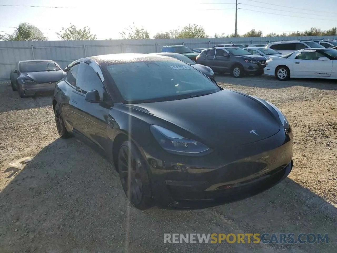 4 Photograph of a damaged car 5YJ3E1EC7MF049436 TESLA MODEL 3 2021