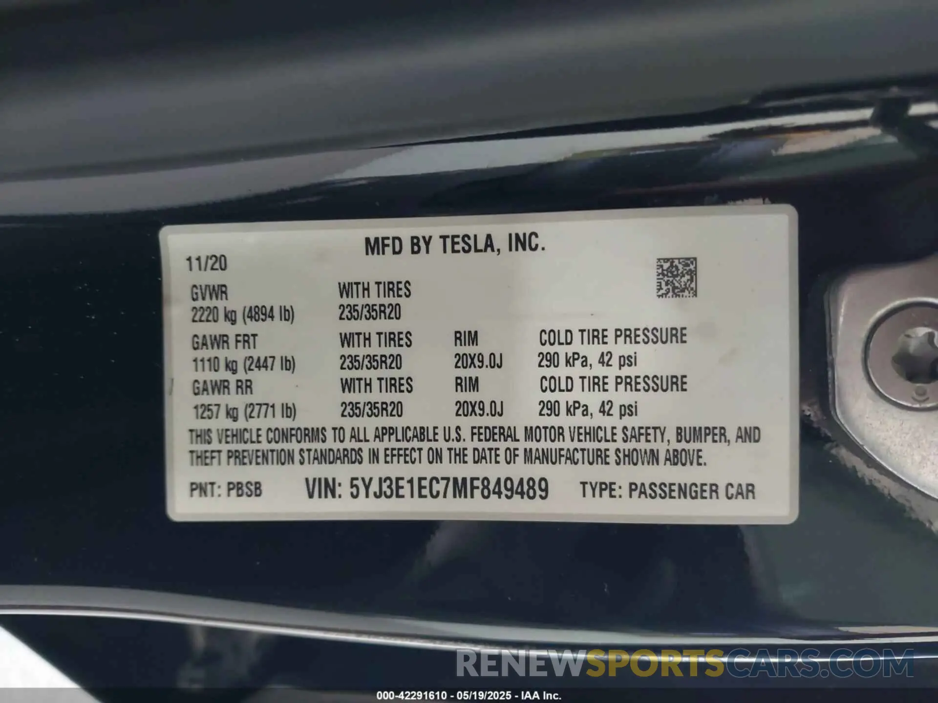 9 Photograph of a damaged car 5YJ3E1EC7MF849489 TESLA MODEL 3 2021