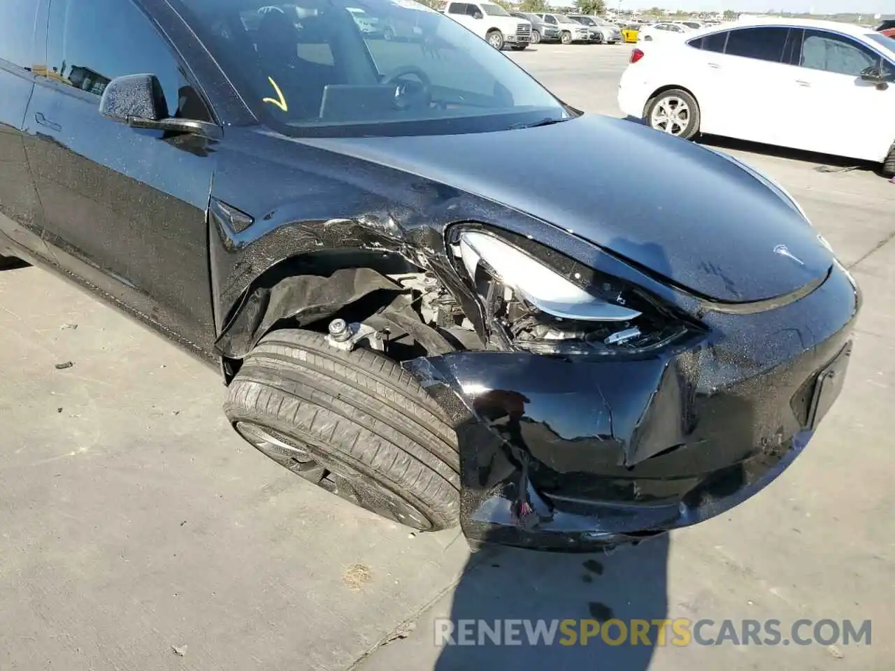 9 Photograph of a damaged car 5YJ3E1EC8MF087323 TESLA MODEL 3 2021