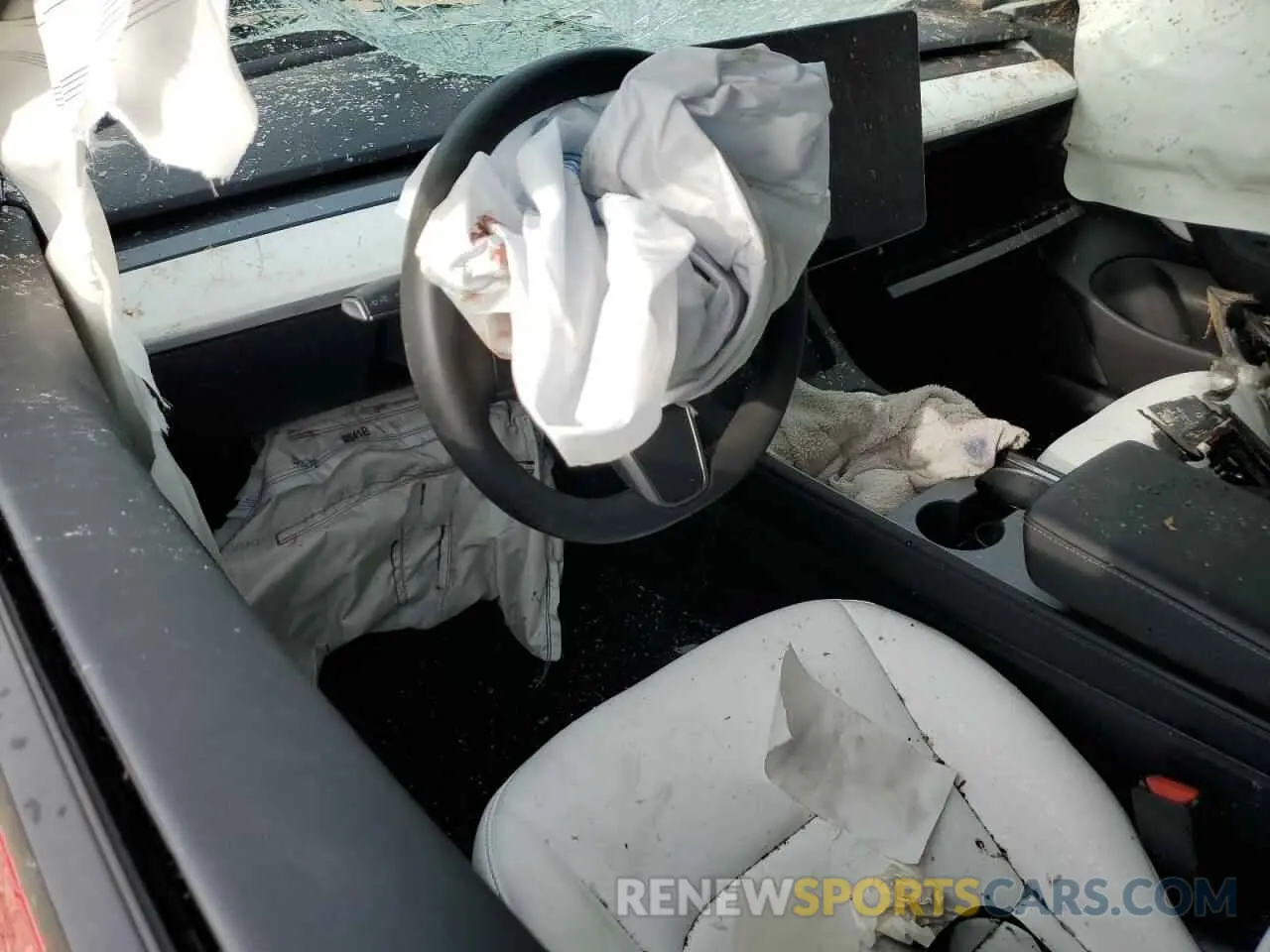 8 Photograph of a damaged car 5YJ3E1EC8MF850697 TESLA MODEL 3 2021