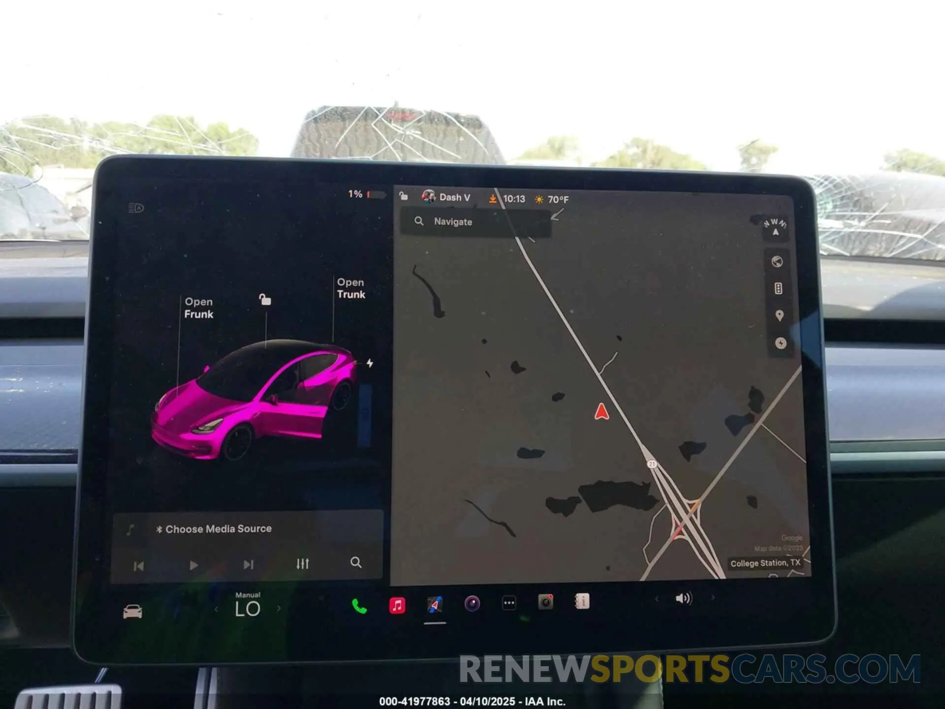 18 Photograph of a damaged car 5YJ3E1EC9MF026546 TESLA MODEL 3 2021