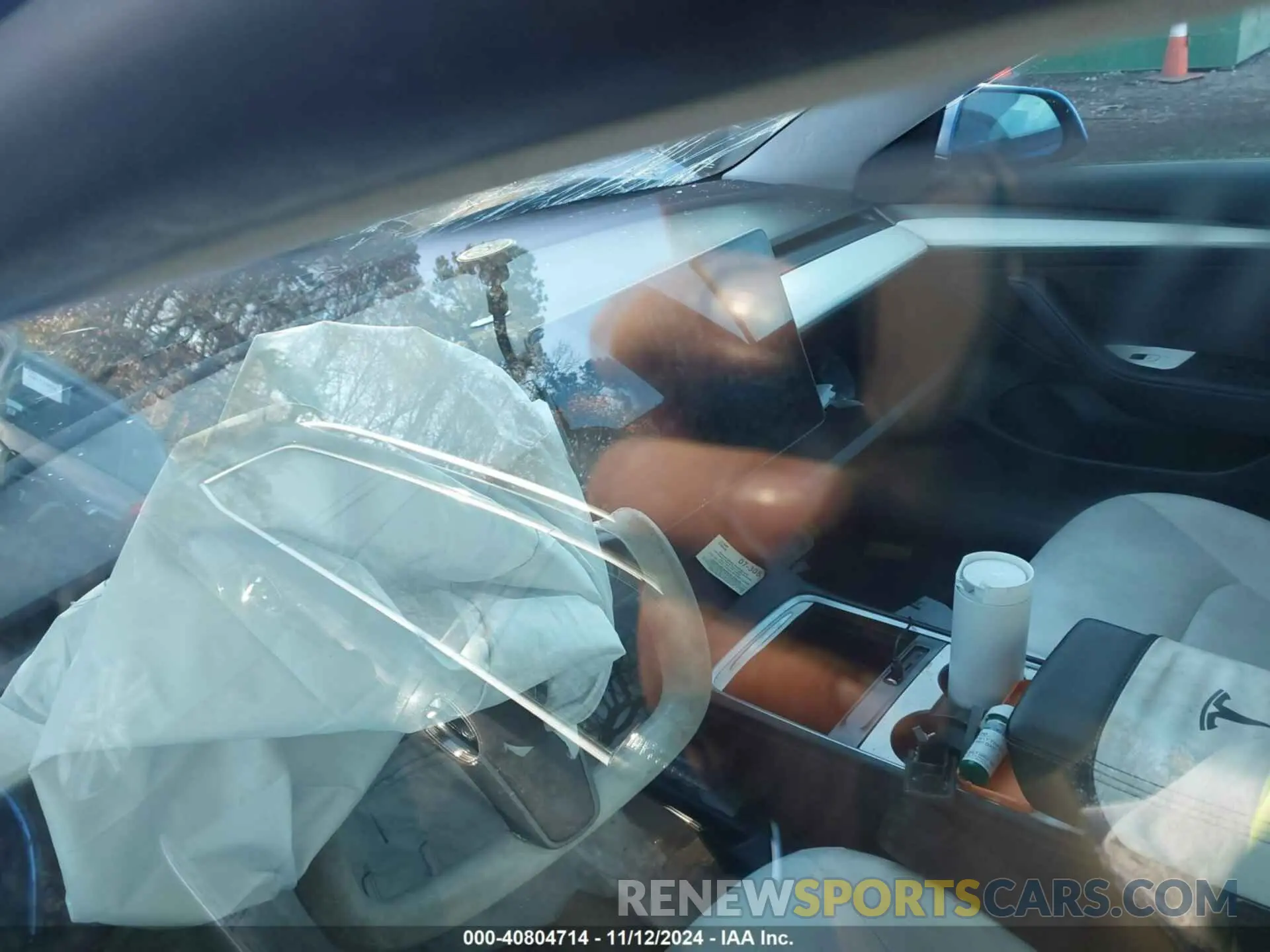 14 Photograph of a damaged car 5YJ3E1EC9MF059675 TESLA MODEL 3 2021